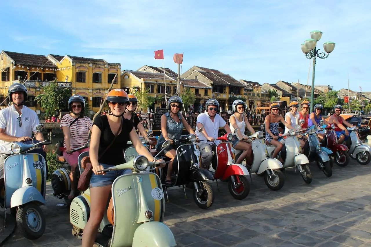 Red Moon Villa Hoian Hoi An Homestay